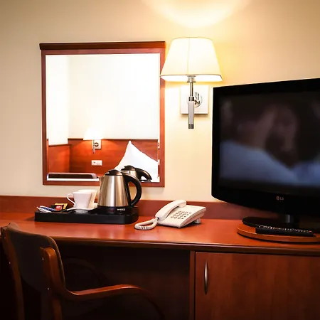 호텔 Premium Bacero 3*