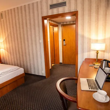 Premium Bacero 호텔