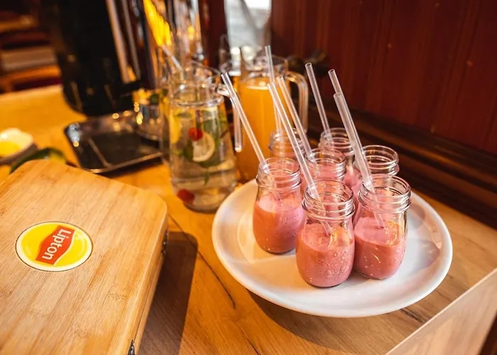 Premium Bacero Hotel 3*