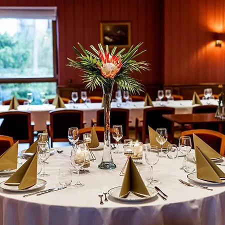 Premium Bacero Hotel