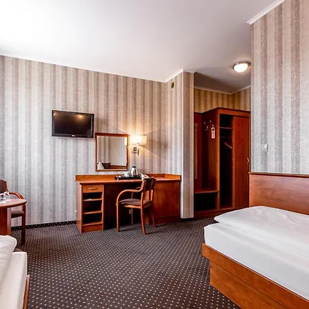 Premium Bacero 3* فروتسواف