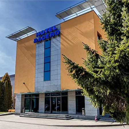 Hotel Premium Bacero