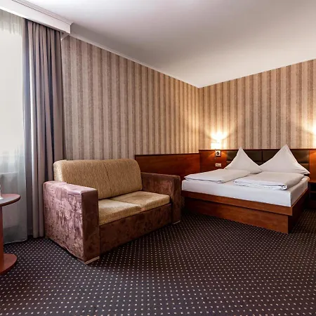 Premium Bacero Hotel