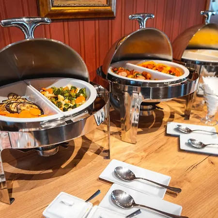 فندق Premium Bacero فروتسواف