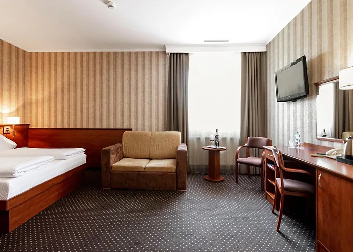 Premium Bacero Отель 3*